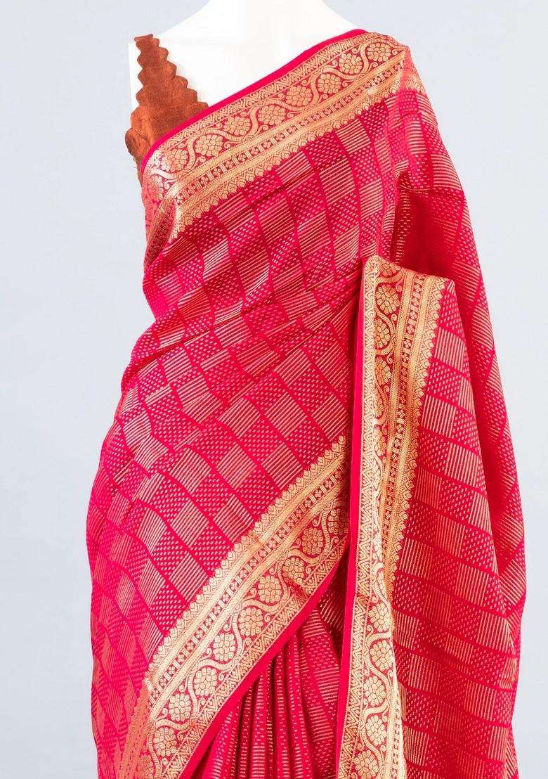 Red Woven Art Dola Viscose Art Silk Saree With Zari Motifs Contrast Pallu With Buttas And Brocade Design For Women - Indya