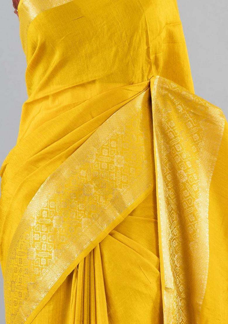 Mustard Woven Art Dola Viscose Art Silk Saree With Floral Zari Motifs With Traditional Woven Design For Women - Indya