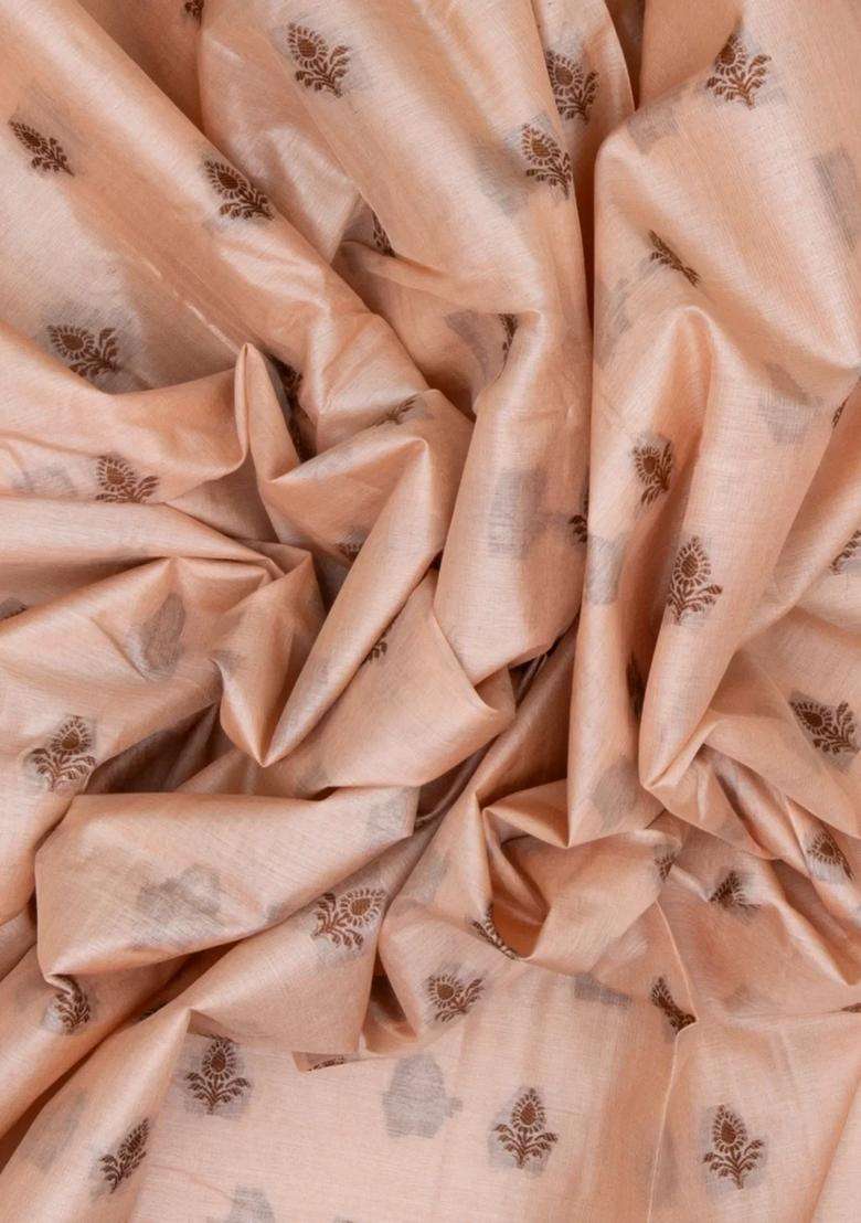 Light Peach Woven Tussar Silk Saree With Floral Buttas With Buttas And Brocade Design For Women - Indya