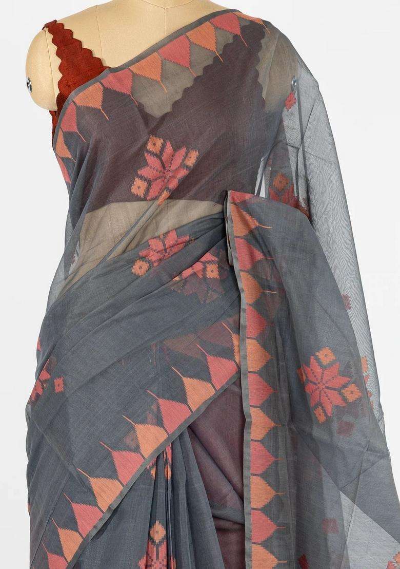 Grey Woven Synthetic Tussar Saree With Floral Motifs Temple Border With Korvai And Temple Border Design For Women - Indya