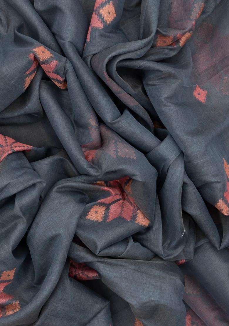 Grey Woven Synthetic Tussar Saree With Floral Motifs Temple Border With Korvai And Temple Border Design For Women - Indya