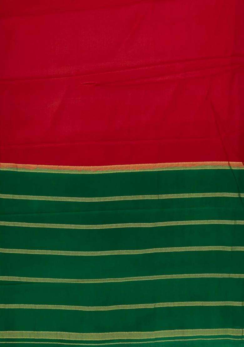 Crimson Woven Mysore Crepe 9 Yards Silk Saree With Contrast Border With Traditional Woven Design For Women - Indya