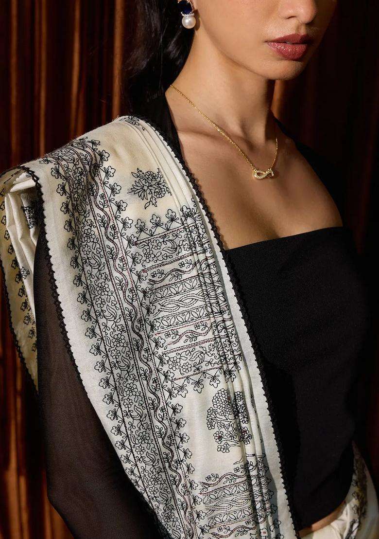 White Handloom Tussar Saree With Printed Floral Motifs For Women - Indya