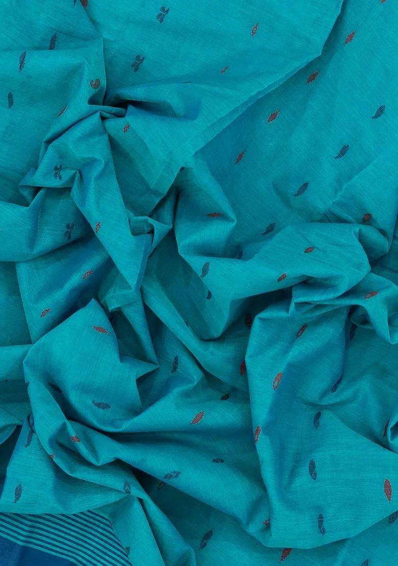 Sky Blue Handloom Rasipuram Cotton Saree With Floral Buttas With Buttas And Brocade Design For Women - Indya