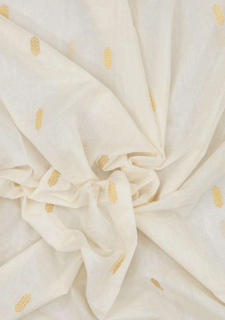 Off White Handloom Kerala Cotton Saree With Floral Buttas With Buttas And Brocade Design For Women - Indya