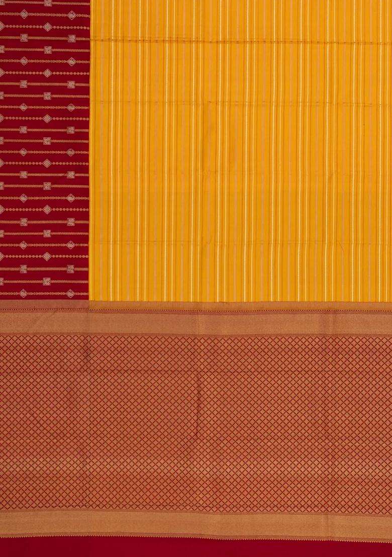 Mustard Handloom Korvai Kanchipuram Silk Saree With Stripes Contrast Border With Korvai And Temple Border Design For Women - Indya