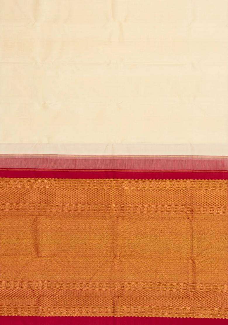 Off White Handloom Korvai Kanchipuram Silk Saree With Ganga Jamuna Border With Korvai And Temple Border Design For Women - Indya