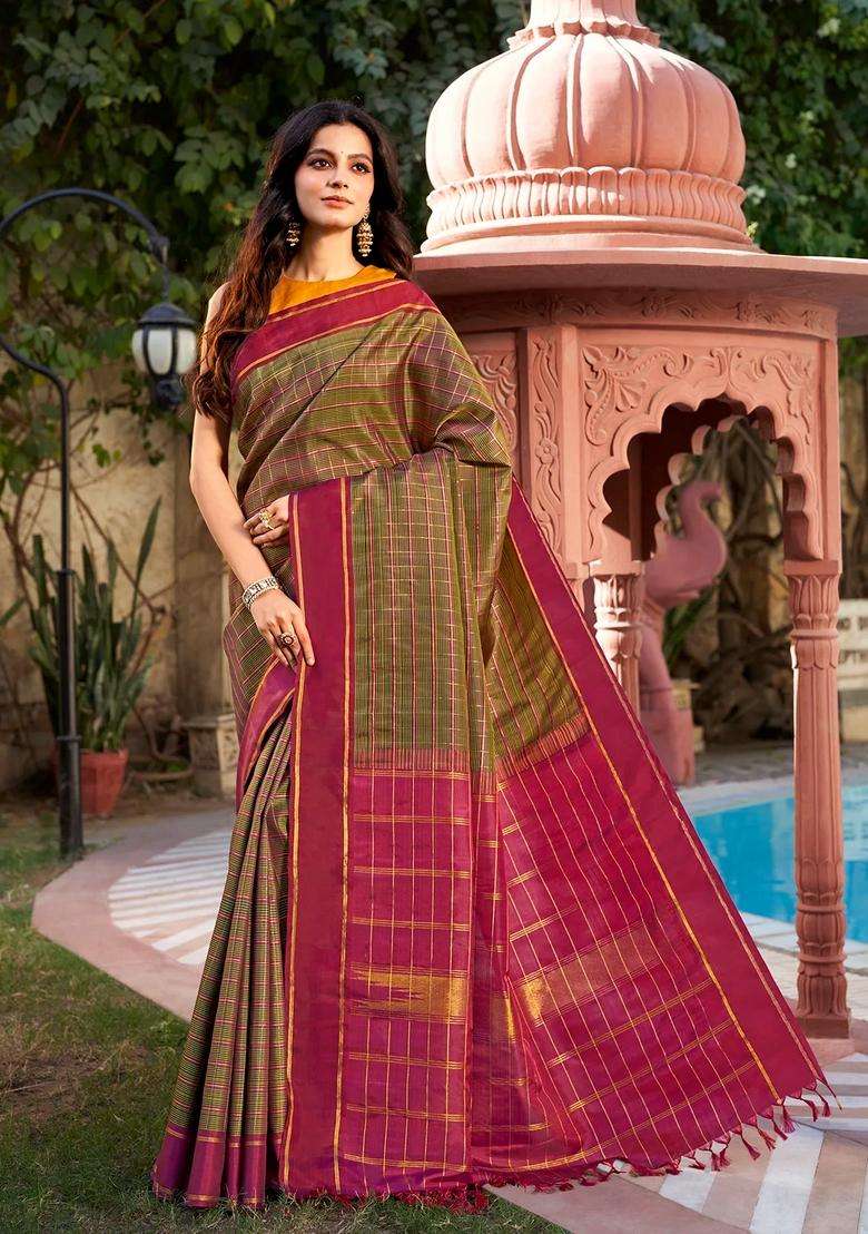 Black Handloom Kanchipuram Silk Saree With Zari Checks With Checks And Stripes Design For Women - Indya