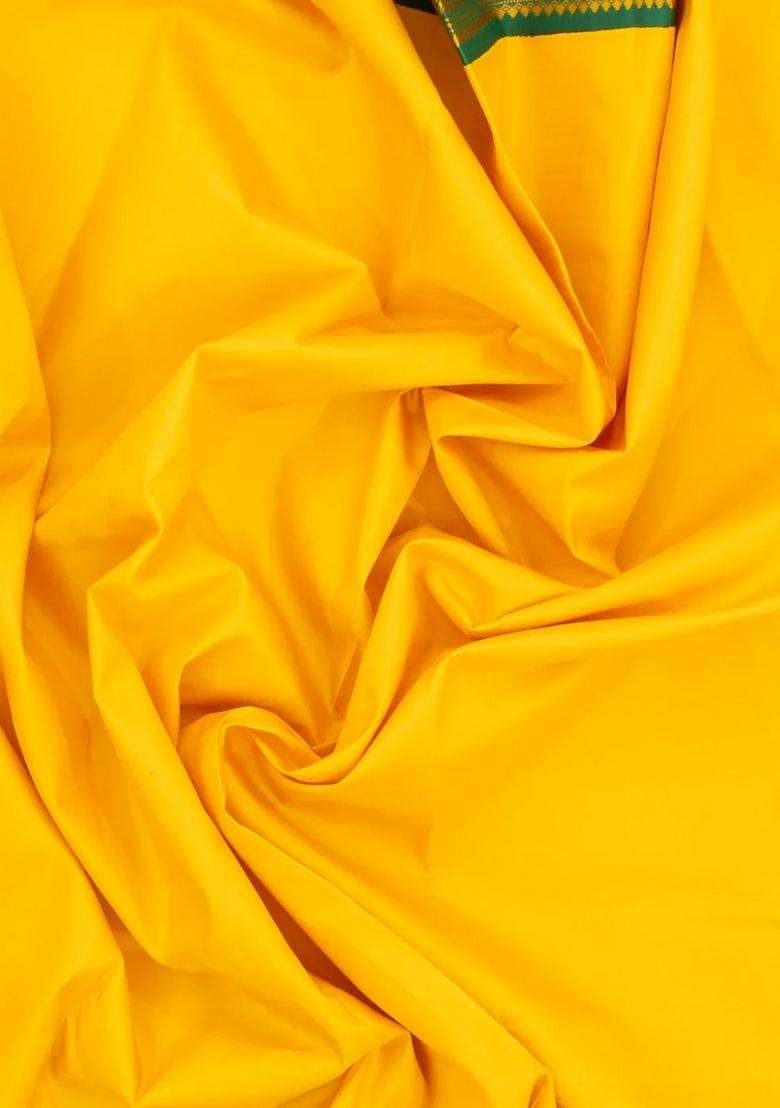 Yellow Handloom Korvai Kanchipuram Silk Saree With Ganga Jamuna Border With Korvai And Temple Border Design For Women - Indya