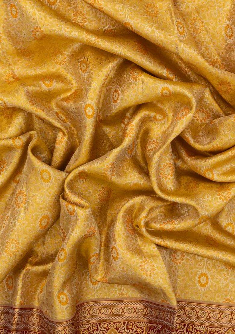 Gold Handloom Tissue Kanchipuram Silk Saree With Floral Motifs With Buttas And Brocade Design For Women - Indya