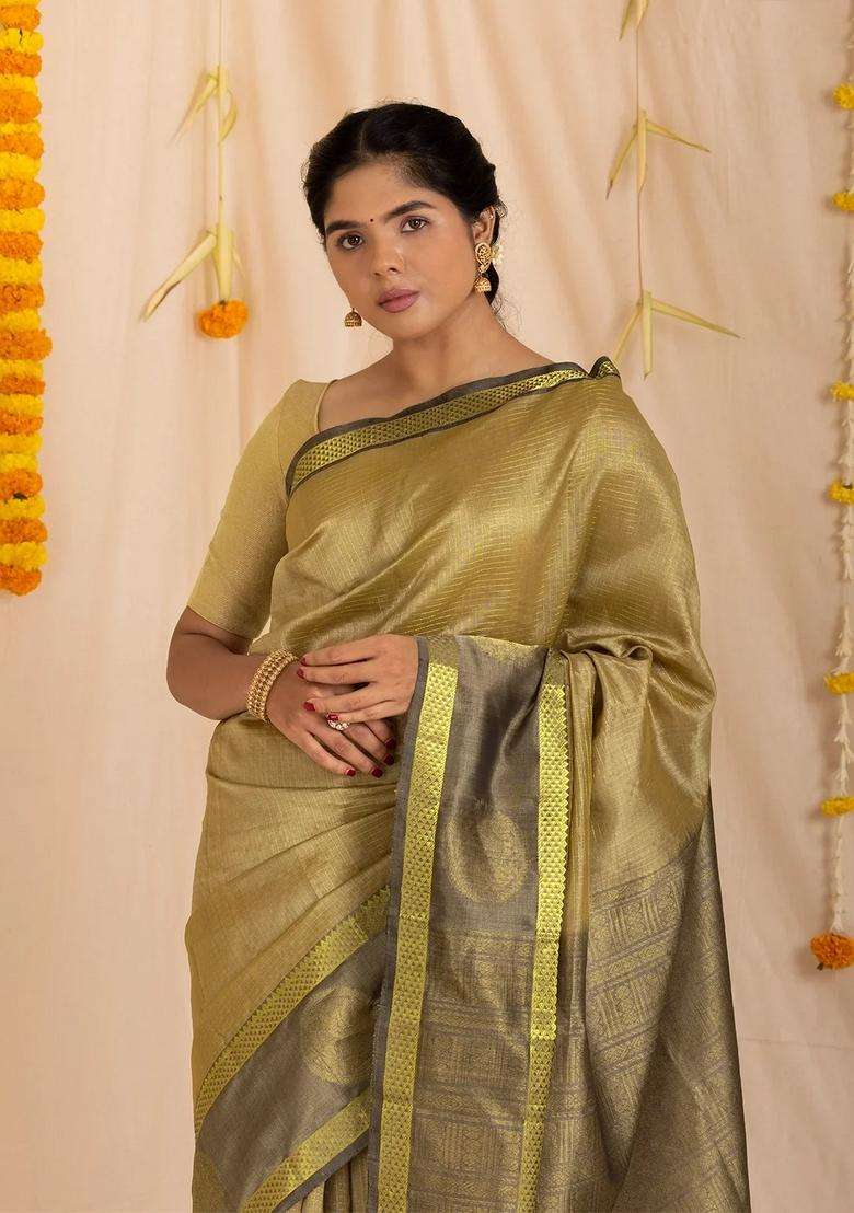 Dark Beige Handloom Silk Cotton Saree With Checks Contrast Border With Checks And Stripes Design For Women - Indya