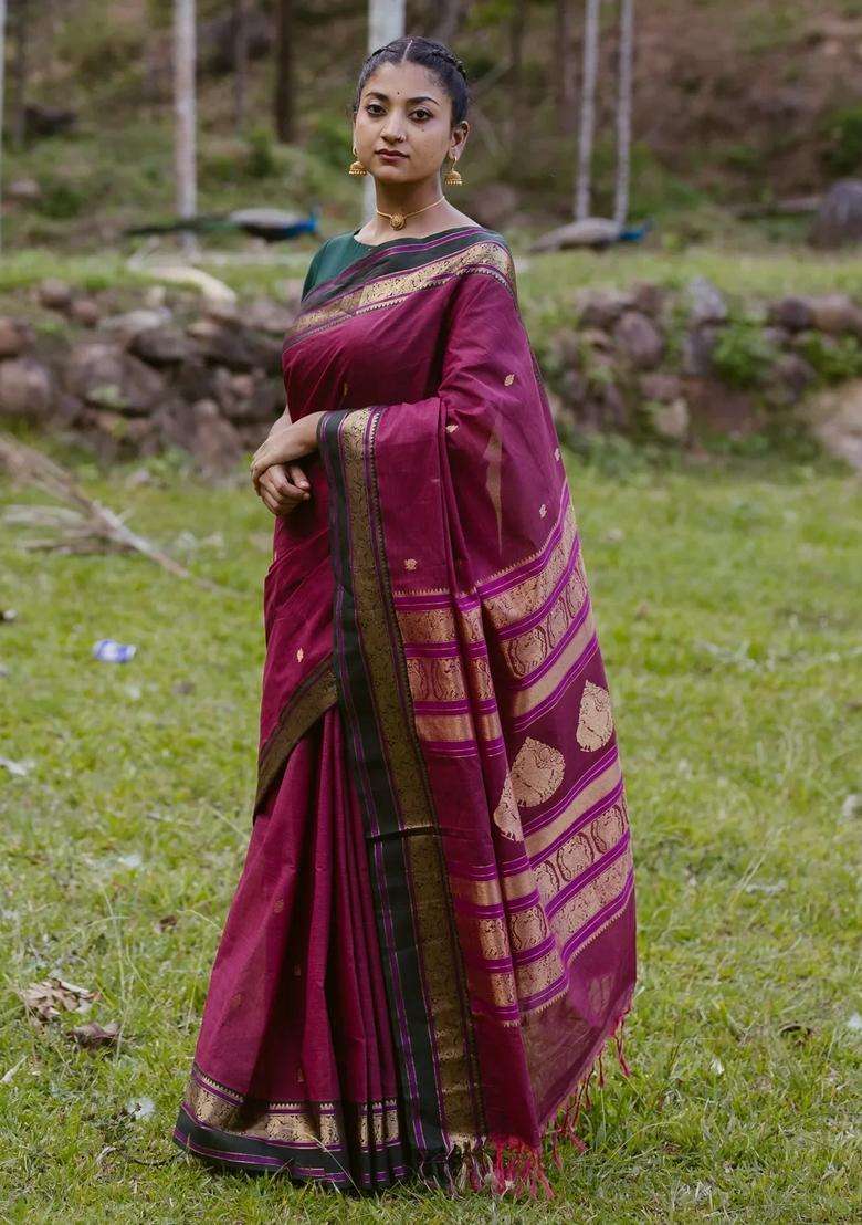 Magenta Handloom Kanchi Cotton Saree With Annam Buttas With Buttas And Brocade Design For Women - Indya