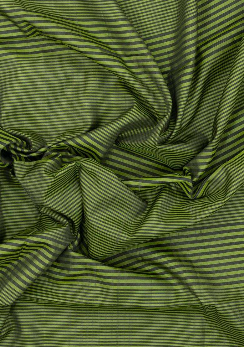Leafy Green Handloom Soft Silk Saree With Stripes Border With Checks And Stripes Design For Women - Indya