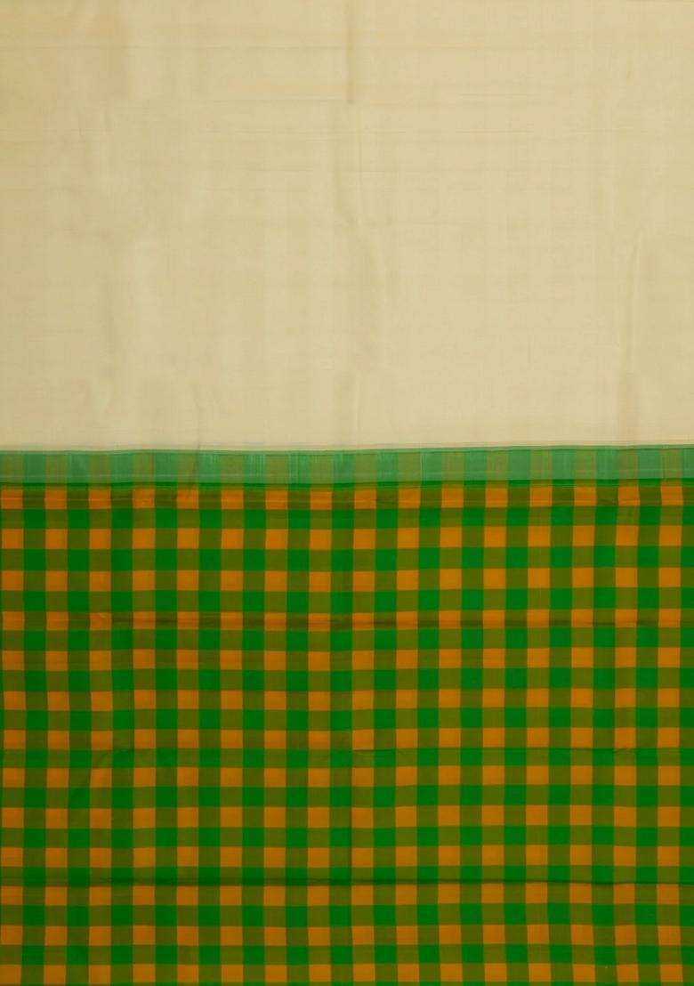 Cream Handloom Kanchipuram Silk Saree With Contrast Checked Pallu With Checks And Stripes Design For Women - Indya
