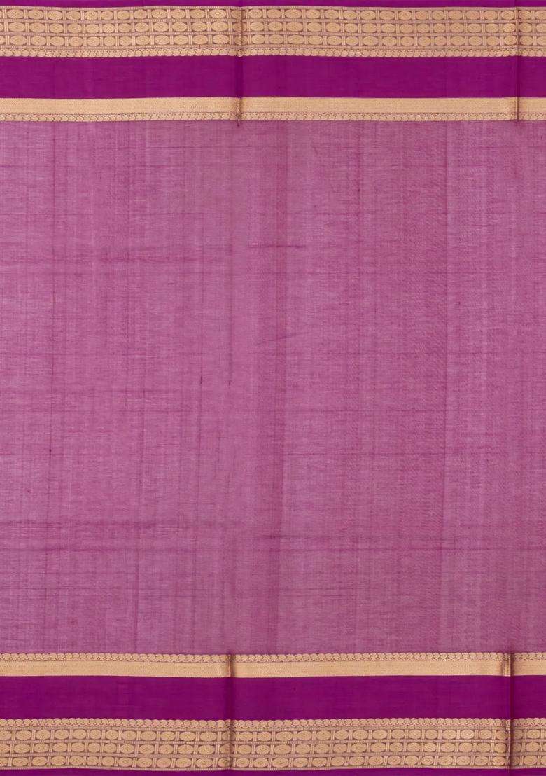 Magenta Handloom Silk Cotton Saree With Parrot Buttas With Buttas And Brocade Design For Women - Indya