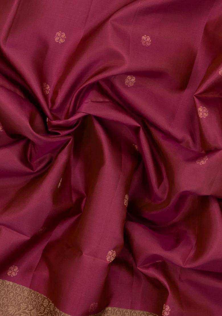 Dusty Pink Handloom Soft Silk Saree With Floral Buttas Contrast Border With Buttas And Brocade Design For Women - Indya