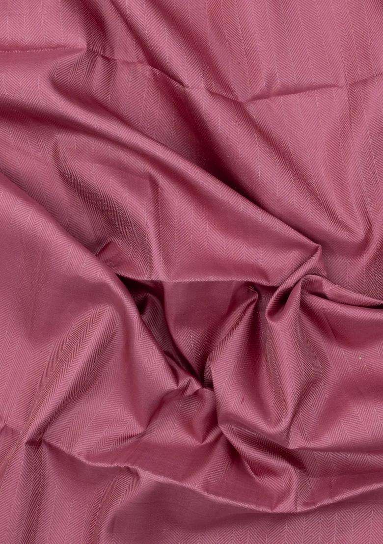 Dusty Pink Handloom Soft Silk Saree With Chevron Stripes With Checks And Stripes Design For Women - Indya
