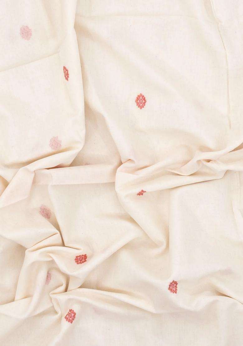 Off White Handloom Bengal Cotton Saree With Floral Buttas With Buttas And Brocade Design For Women - Indya