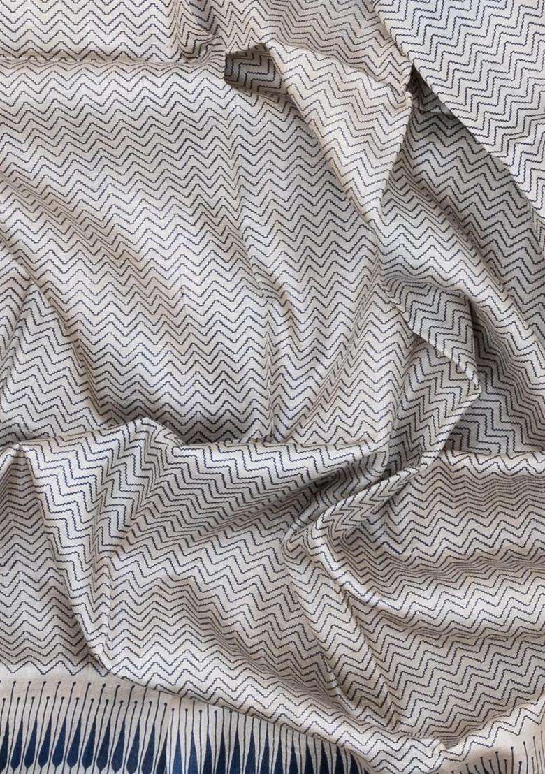 White Woven Tussar Silk Saree With Printed Chevron Motifs For Women - Indya