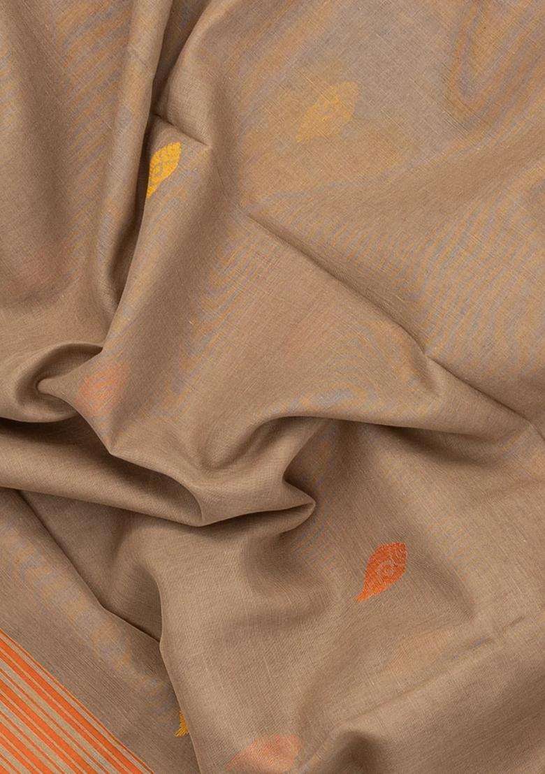 Beige Handloom Bengal Cotton Saree With Floral Buttas With Buttas And Brocade Design For Women - Indya