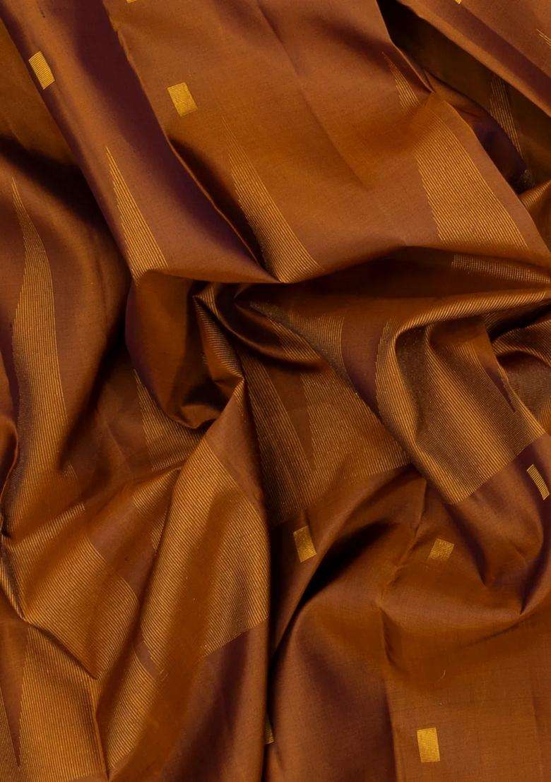Oil Mustard Handloom Kanchipuram Silk Saree With Square Buttas With Buttas And Brocade Design For Women - Indya