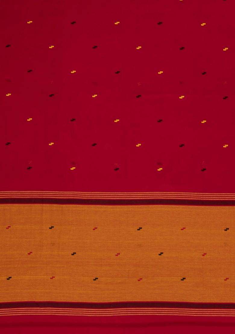 Crimson Handloom Bengal Cotton Saree With Cross Buttas With Buttas And Brocade Design For Women - Indya