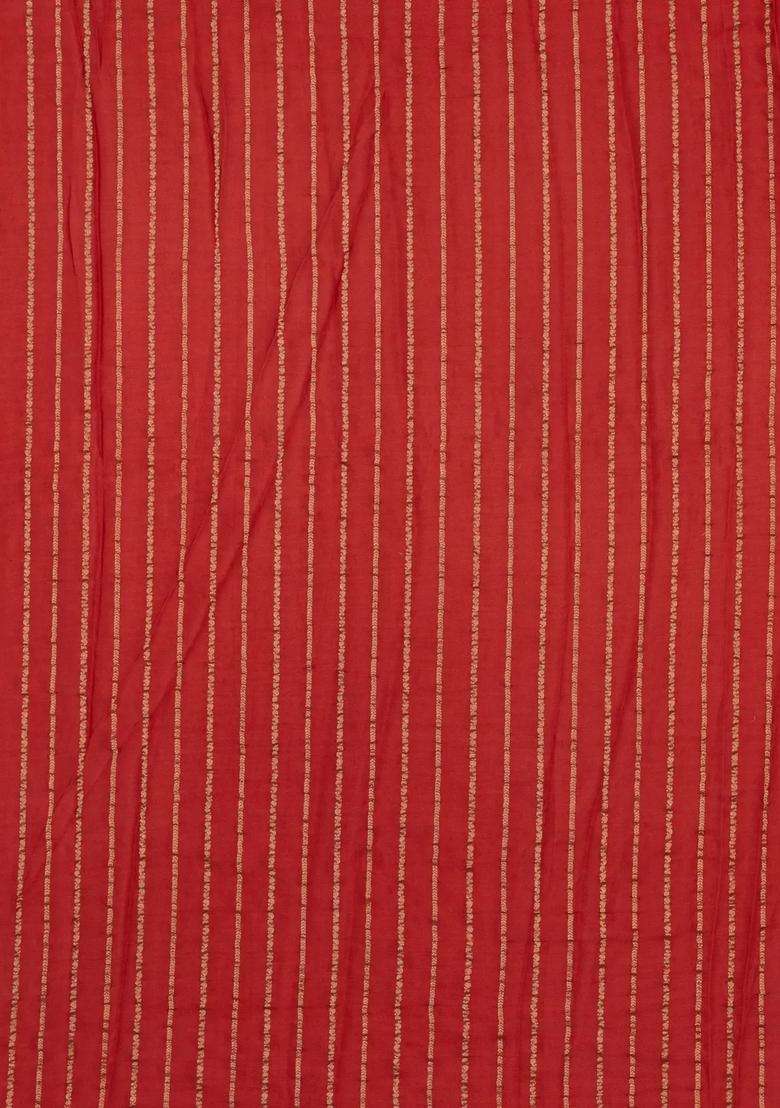 Red Woven Mysore Silk Crepe Saree With Floral Buttas With Buttas And Brocade Design For Women - Indya
