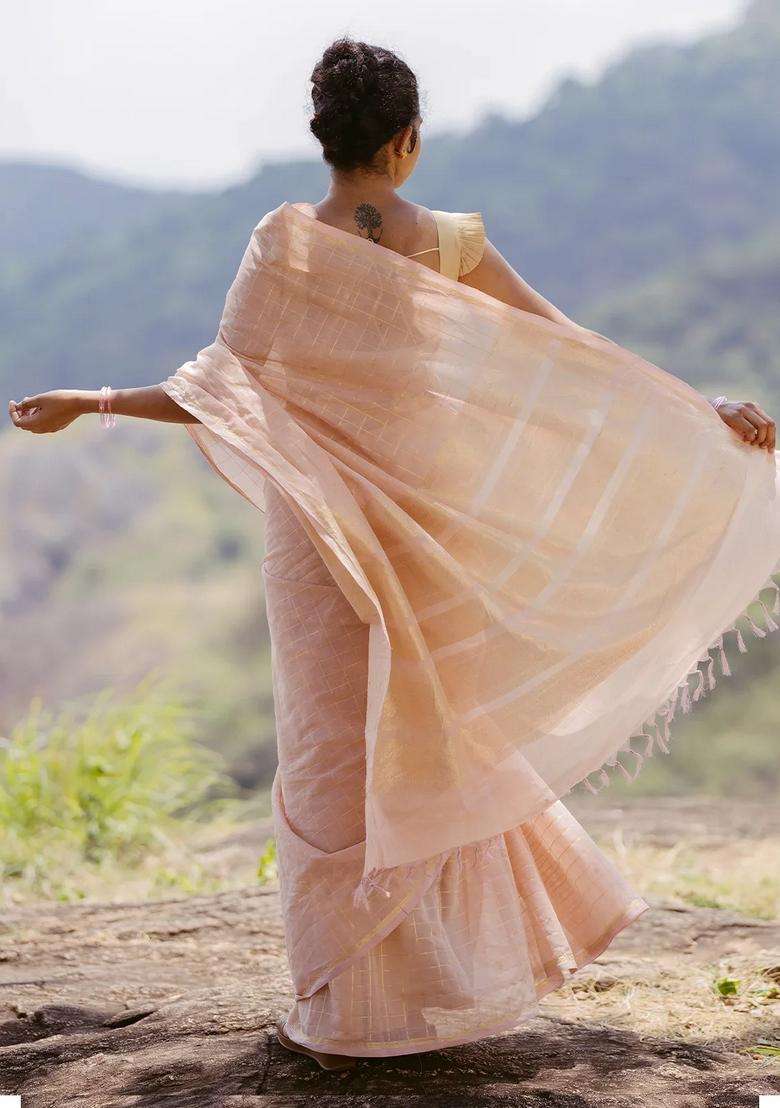 Light Peach Handloom Kanchi Cotton Saree With Checks With Checks And Stripes Design For Women - Indya