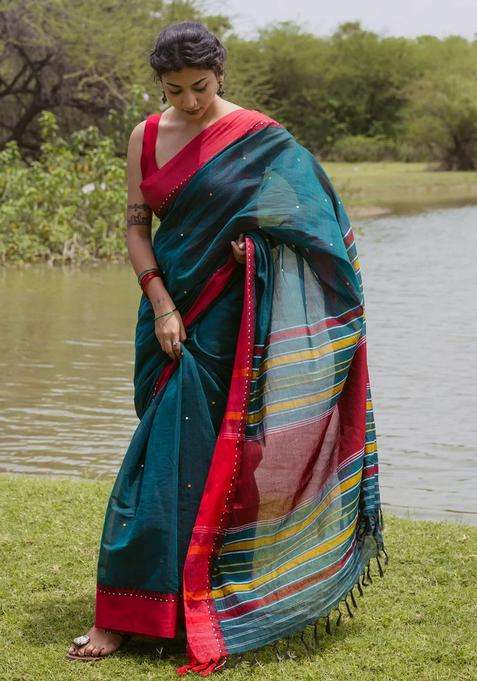 Teal Handloom Bengal Cotton Saree With Contrast Border With Buttas And Brocade Design For Women