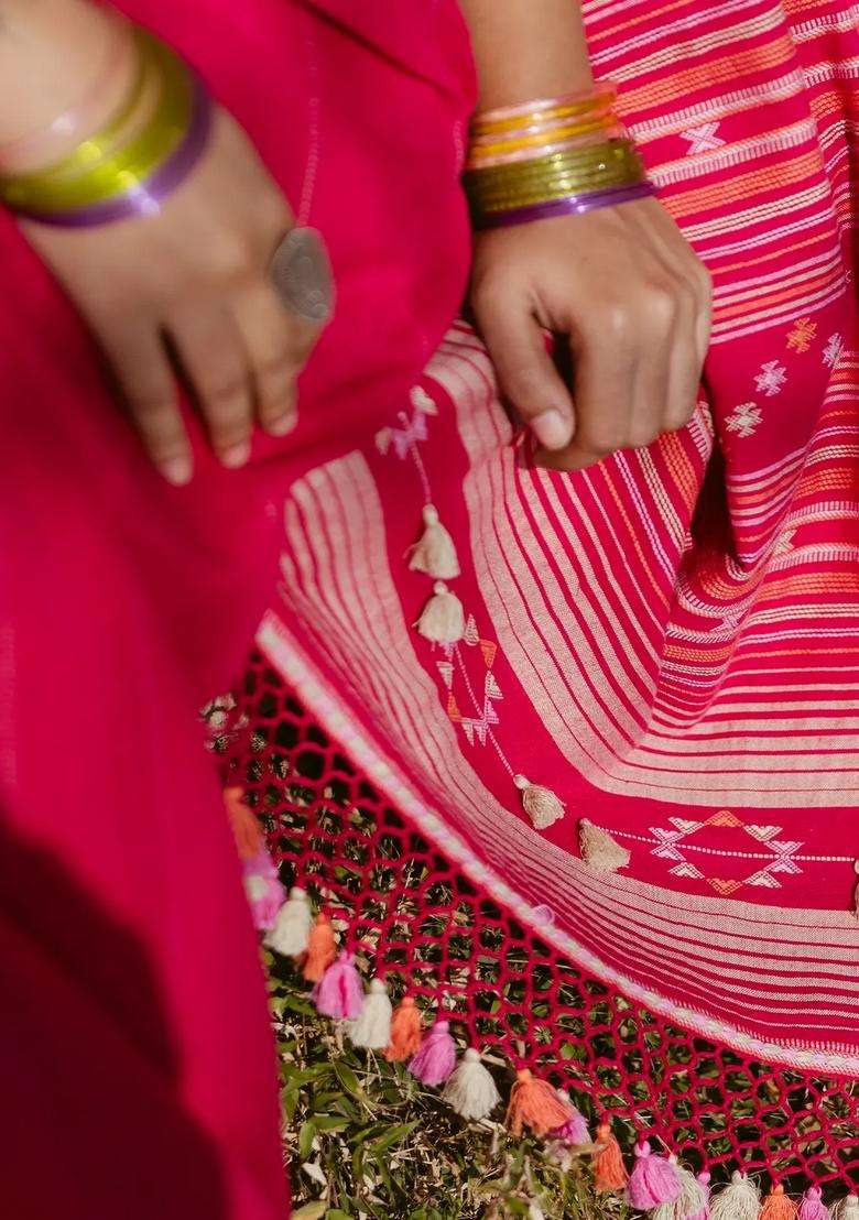 Crimson Pink Handloom Bhujodi Cotton Saree With Stripes With Checks And Stripes Design For Women - Indya