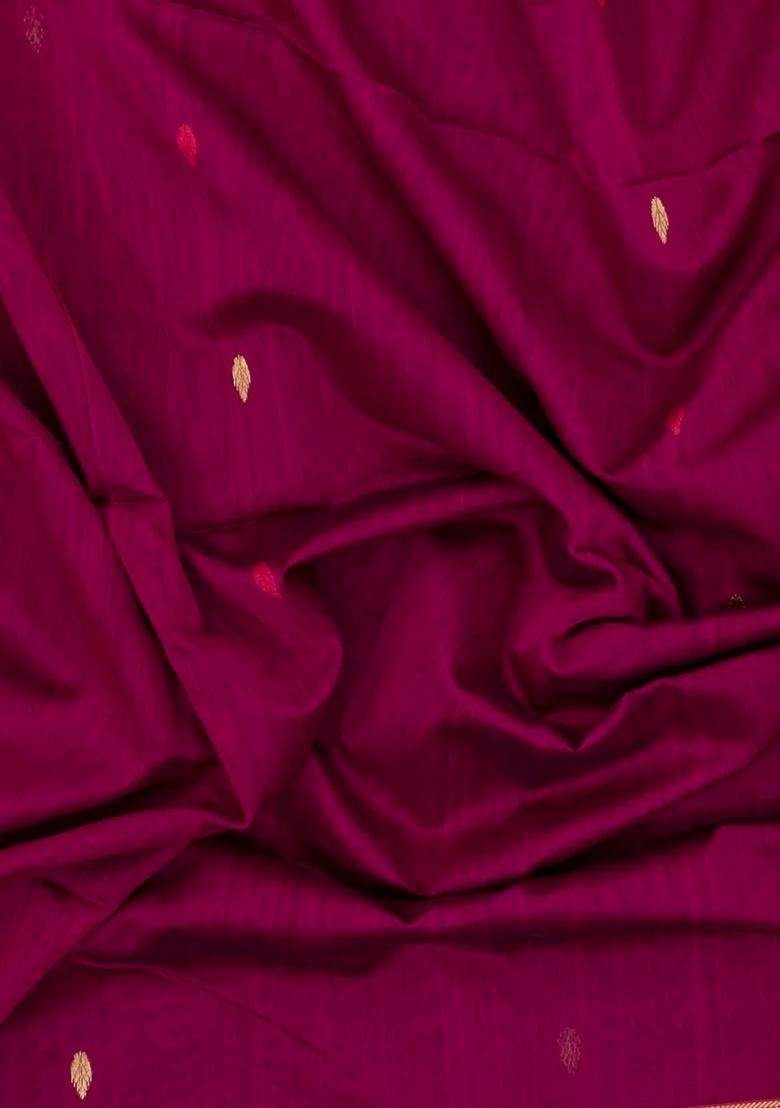 Magenta Handloom Maheswari Silk Cotton Saree With Buttas With Buttas And Brocade Design For Women - Indya