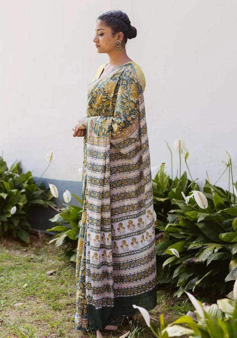 Green Printed Jaipur Cotton Saree With Floral Motifs For Women - Indya