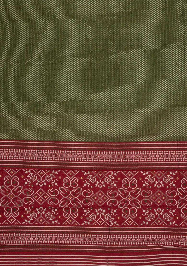 Green Printed Blended Cotton Saree With Zari Border For Women - Indya