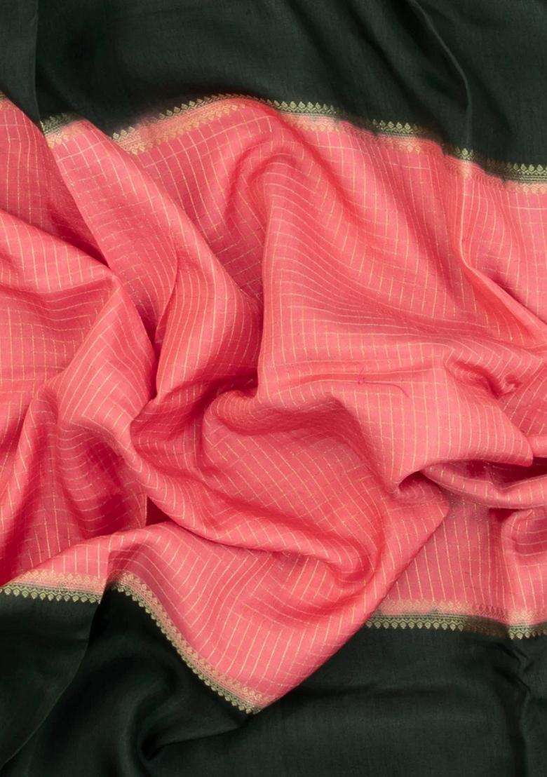 Peach Woven Blended Viscose Art Silk Saree With Zari Checks With Checks And Stripes Design For Women - Indya