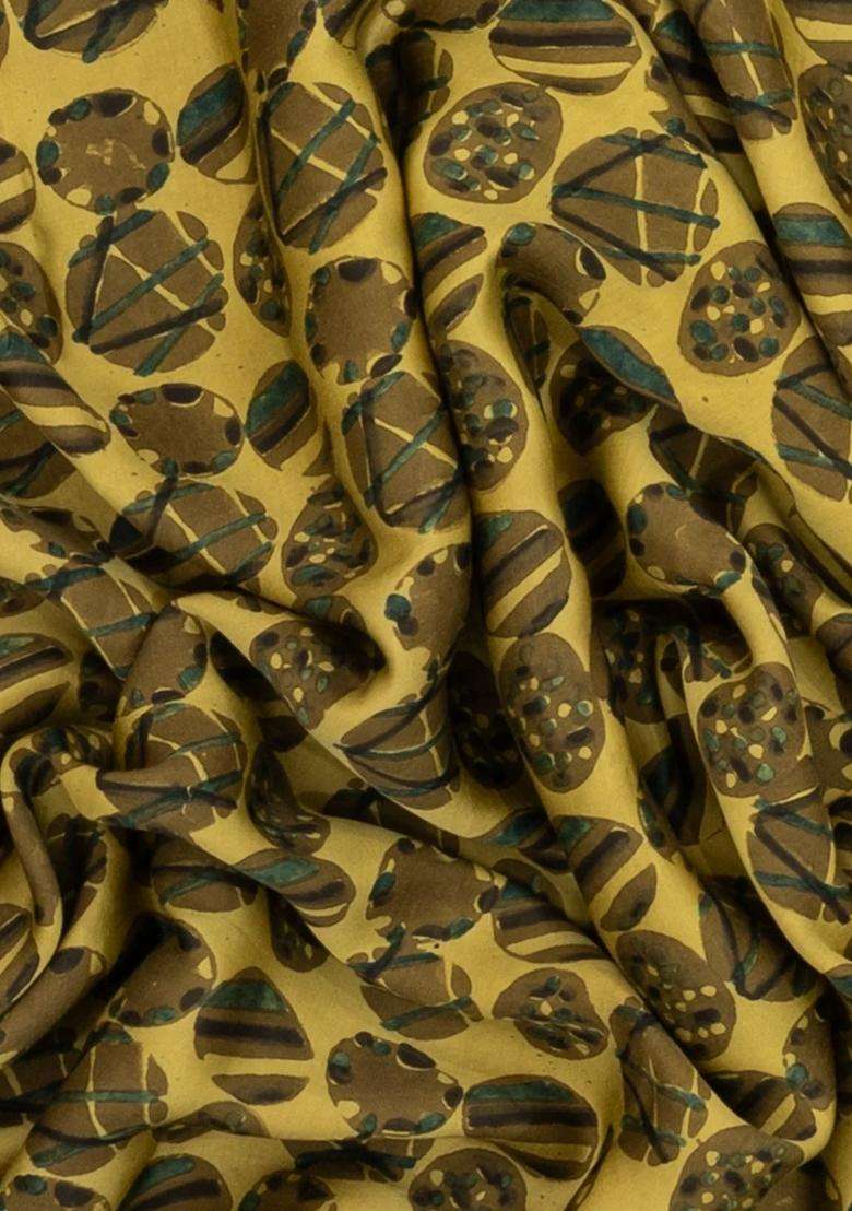 Black Printed Silk Tussar Saree With Floral Motifs For Women - Indya