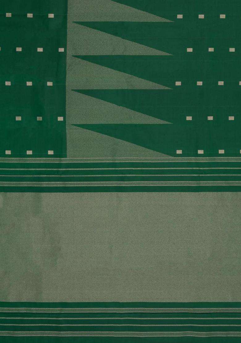 Green Handloom Soft Silk Saree With Temple Stripes With Korvai And Temple Border Design For Women - Indya