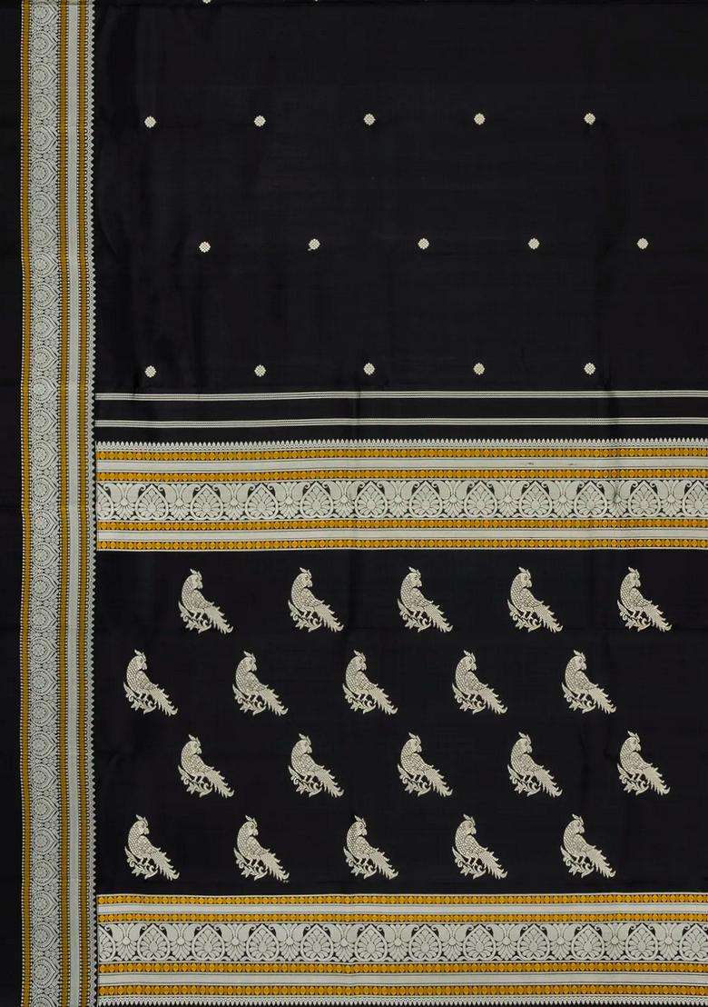 Black Handloom Kanchipuram Silk Saree With Thread Buttas With Buttas And Brocade Design For Women - Indya