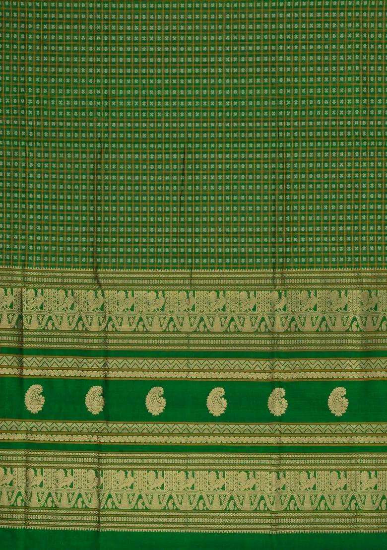 Green Handloom Silk Cotton Saree With Checks With Checks And Stripes Design For Women - Indya
