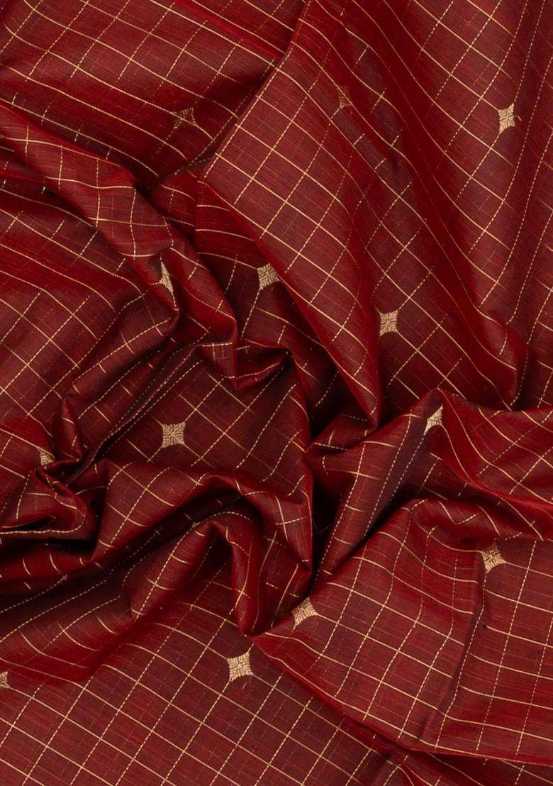 Maroon Handloom Silk Cotton Saree With Checks With Checks And Stripes Design For Women - Indya