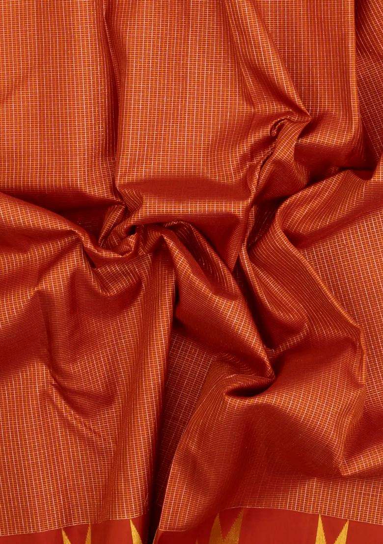 Rust Handloom Kanchipuram Silk Saree With Checks Temple Border With Korvai And Temple Border Design For Women - Indya