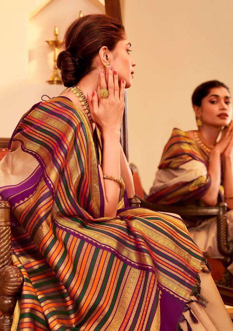 Cream Handloom Korvai Kanchipuram Silk Saree With Buttas With Korvai And Temple Border Design For Women - Indya