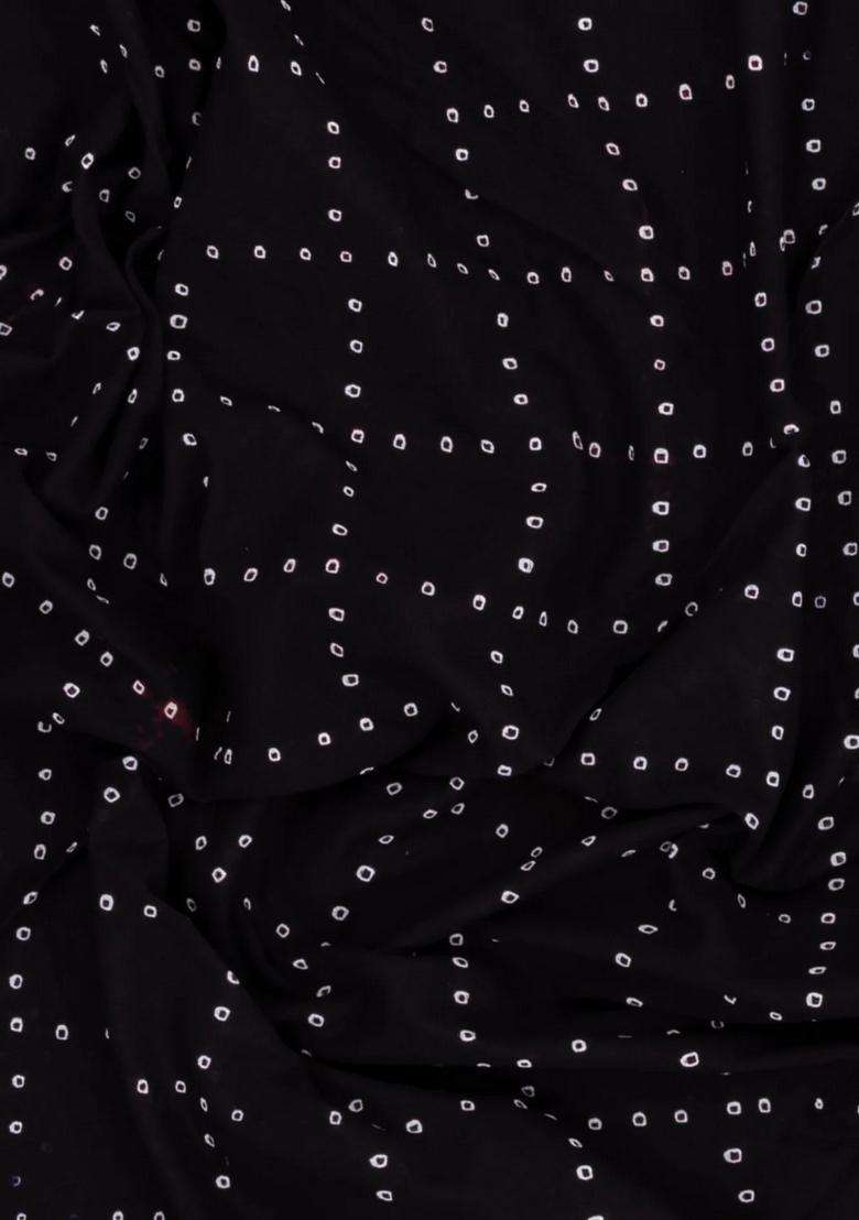 Black Handloom Sungudi Cotton Saree With Tie Dye Motifs With Printed Design For Women - Indya