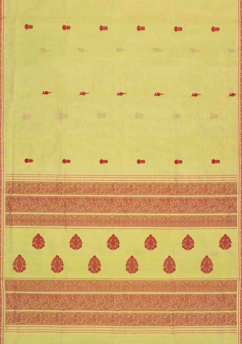 Yellow Handloom Silk Cotton Saree With Gandaberunda Buttas With Buttas And Brocade Design For Women - Indya