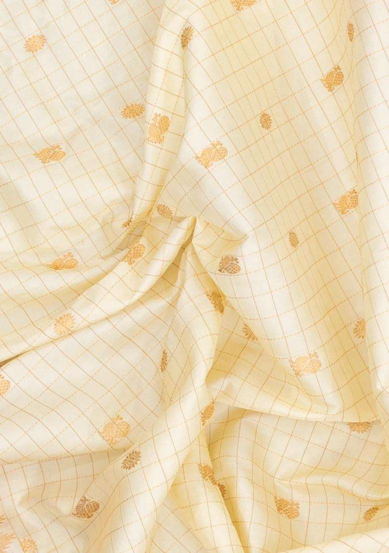 Cream Handloom Gadwal Silk Saree With Zari Checks Buttas With Buttas And Brocade Design For Women - Indya