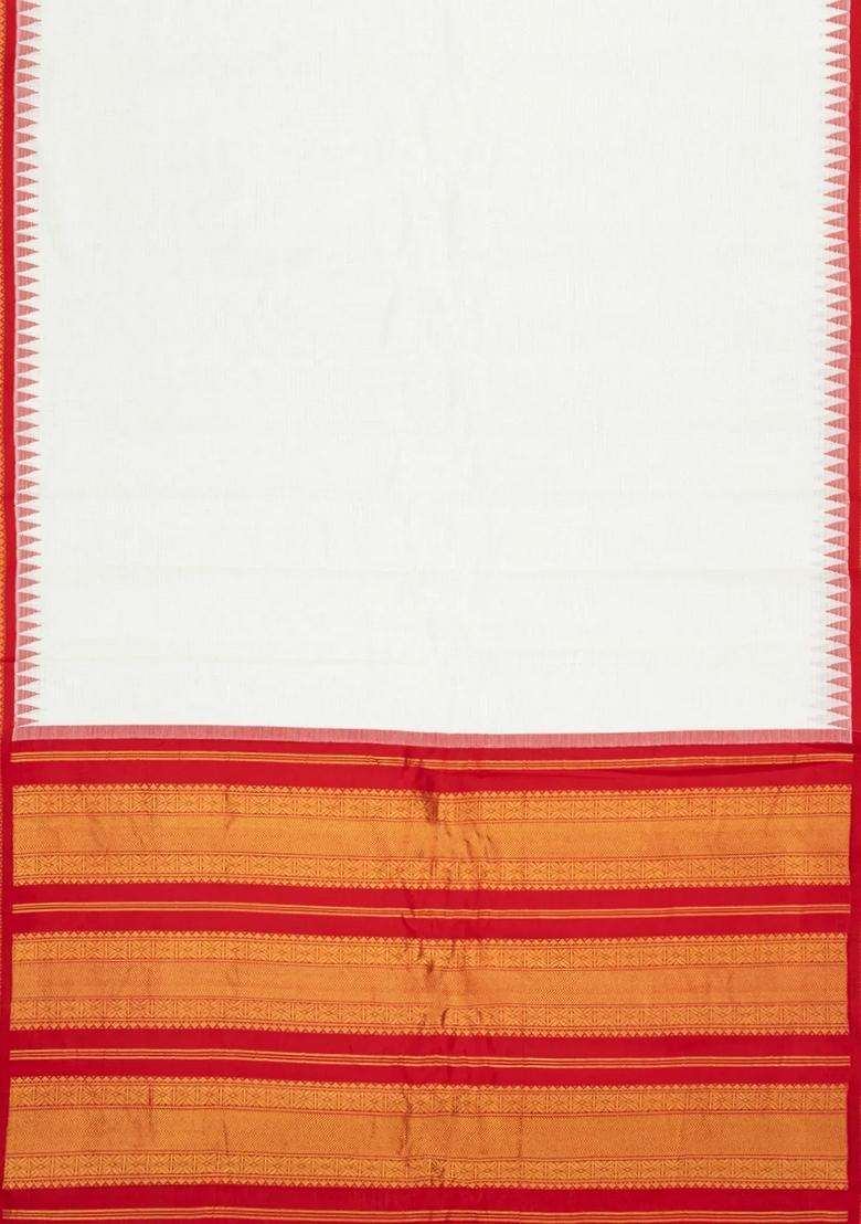 White Handloom Gadwal Cotton Saree With Checks Contrast Temple Border With Korvai And Temple Border Design For Women - Indya