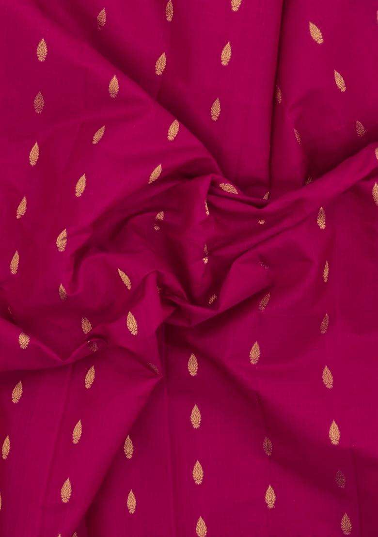Magenta Handloom Gadwal Sico Saree With Cotton Body Silk Border With Buttas And Brocade Design For Women - Indya
