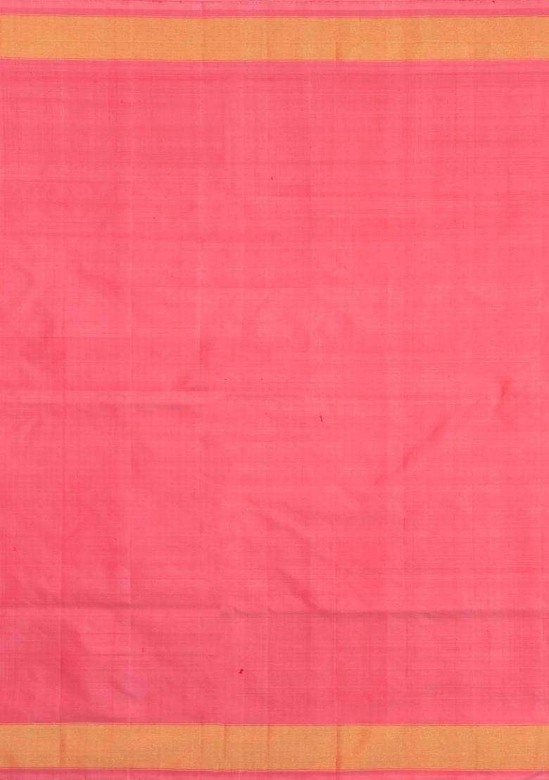 Light Peach Handloom Pochampally Ikat Silk Saree With Tie Dye Motifs With Printed Design For Women - Indya