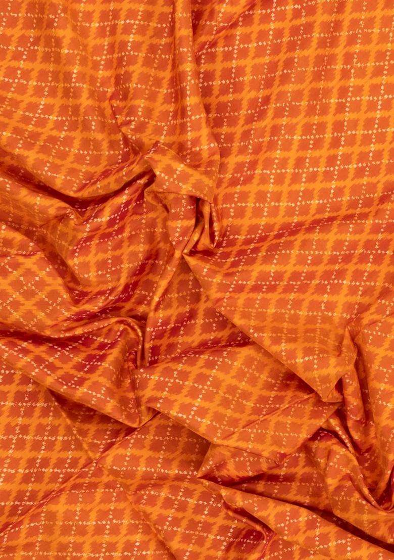 Orange Handloom Pochampally Ikat Silk Saree With Tie Dye Motifs With Printed Design For Women - Indya