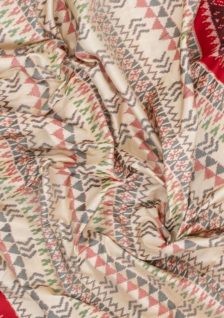 Cream Handloom Pochampally Ikat Silk Saree With Tie Dye Motifs With Printed Design For Women - Indya