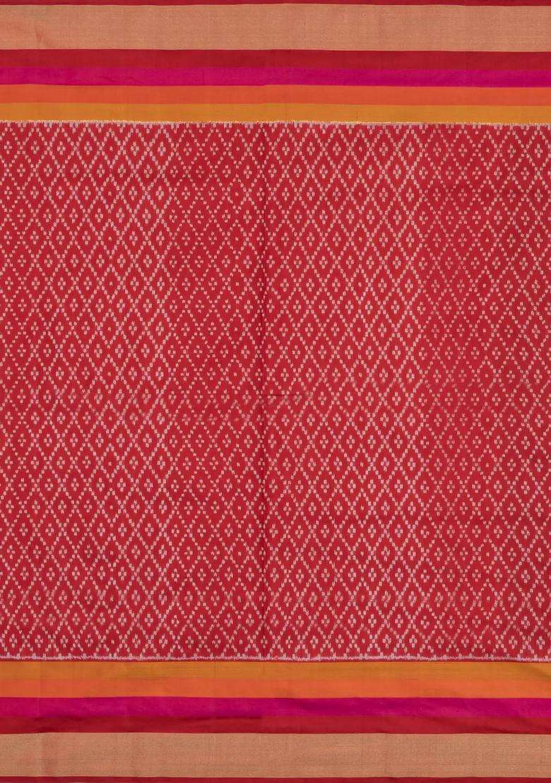 Dark Brown Handloom Pochampally Ikat Silk Saree With Tie Dye Motifs With Printed Design For Women - Indya